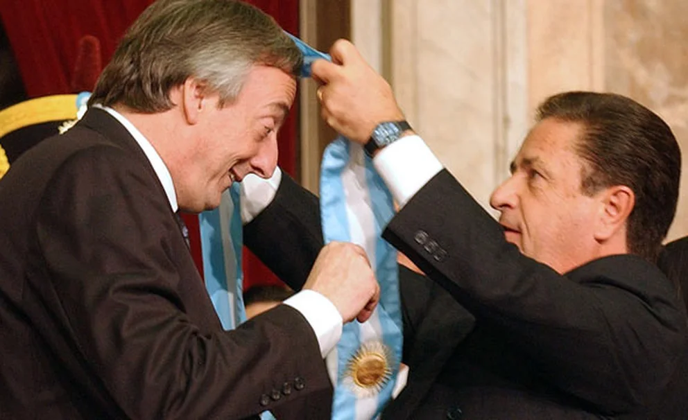 A 20 años del 2001, Argentina enfrenta una crisis aún más severa